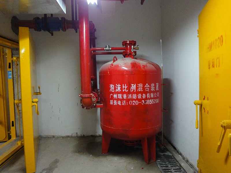 气体灭火设备厂家,七氟丙烷气体灭火,高压细水雾灭火,厨房灭火装置厨房设备,灭火泡沫灭火,厨房灭火,IG541混合气体灭火系统,悬挂式气体灭火装置,全氟己酮灭火装置,瑞港消防,气体自动灭火设备,气体灭火装置厂家