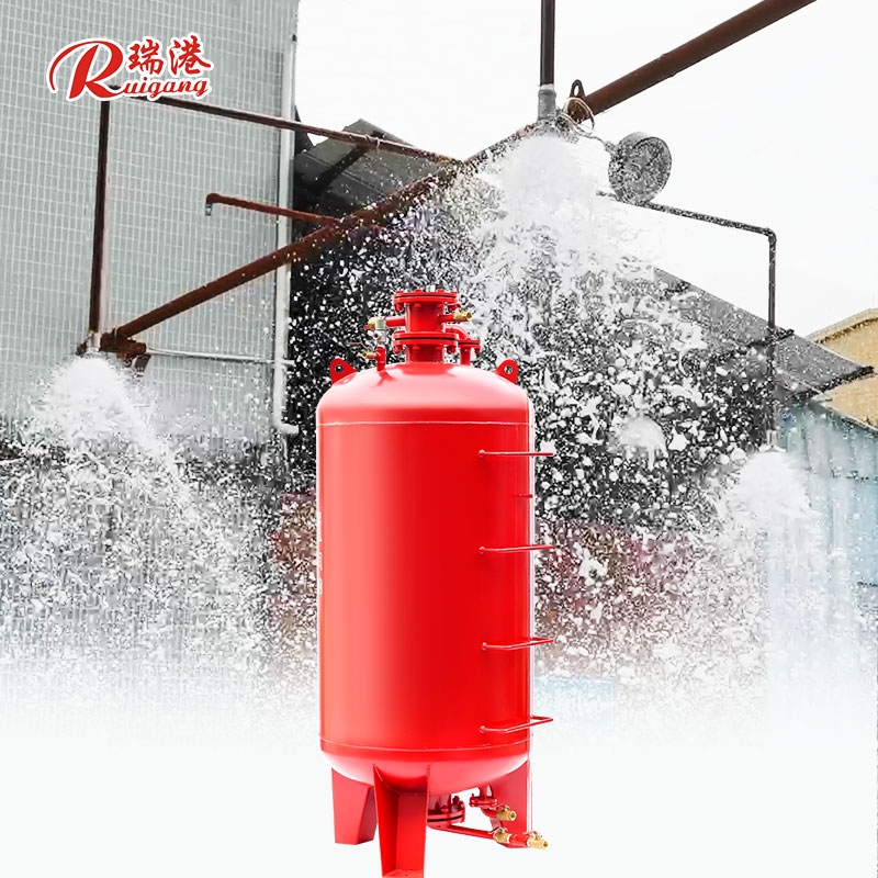 闭式泡沫-水喷淋灭火装置